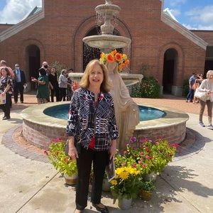 Meet your Posher, Sherry